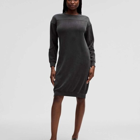 NWT LULULEMON Softstreme Midi Dress Black Size 4 - Picture 1 of 8